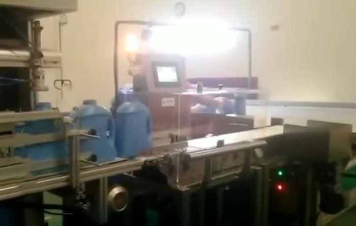 称重机 蓝月亮洗衣液